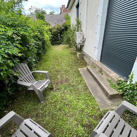 Maison Quartier Barnabe Tatil Evi *